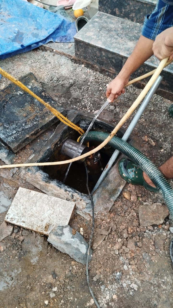 Septic Tank Cleaning Operation